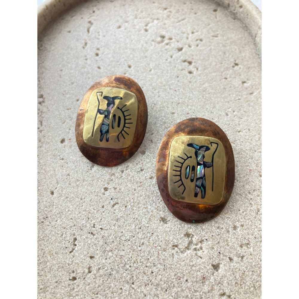 Southwestern Earrings Abalone Shell Inlay Brass Tone Oval Vintage Sun Worship